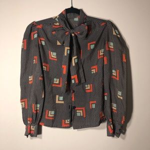 Adorable printed blouse